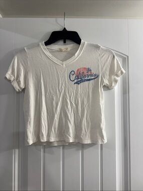 Sunset West Girls Cream California Graphic V‑Neck Tee